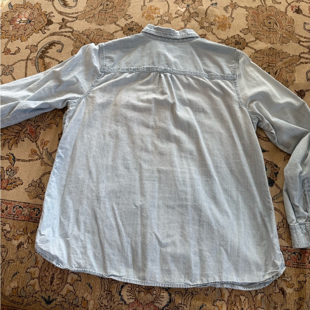 GAP Light Blue Chambray Denim Shirt - Picture 3 of 8